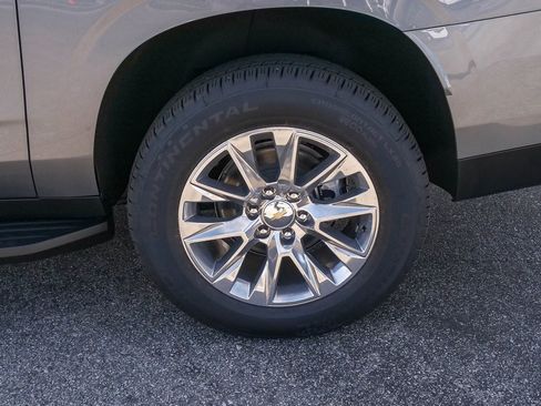 New 2026 Chevrolet Suburban Premier w/ Sun And Tow Package image 6