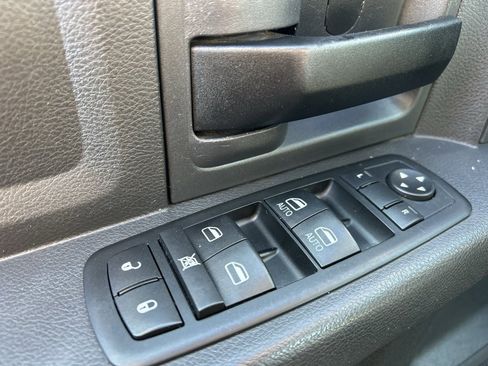 Used 2012 RAM 1500 Express w/ ST Popular Equipment Group image 10