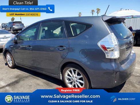 Used 2012 Toyota Prius V Five FWD image 3