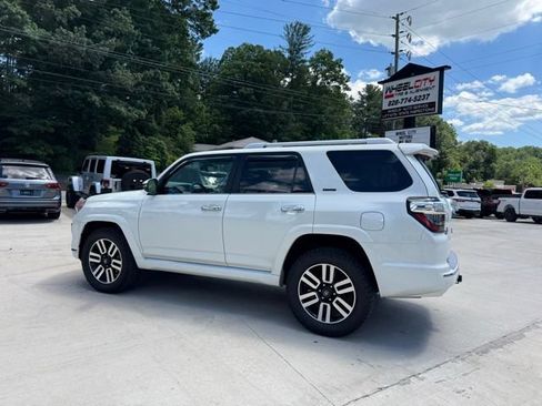 Used 2023 Toyota 4Runner Limited AWD/4WD image 8