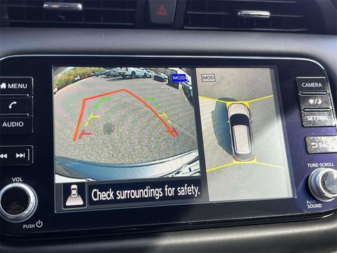 Used 2023 Nissan Kicks SR image 22