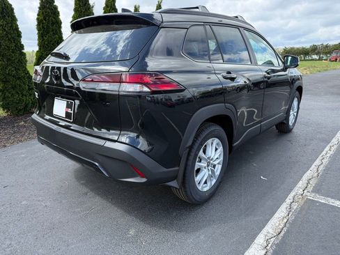 New 2026 Toyota Corolla Cross LE image 2
