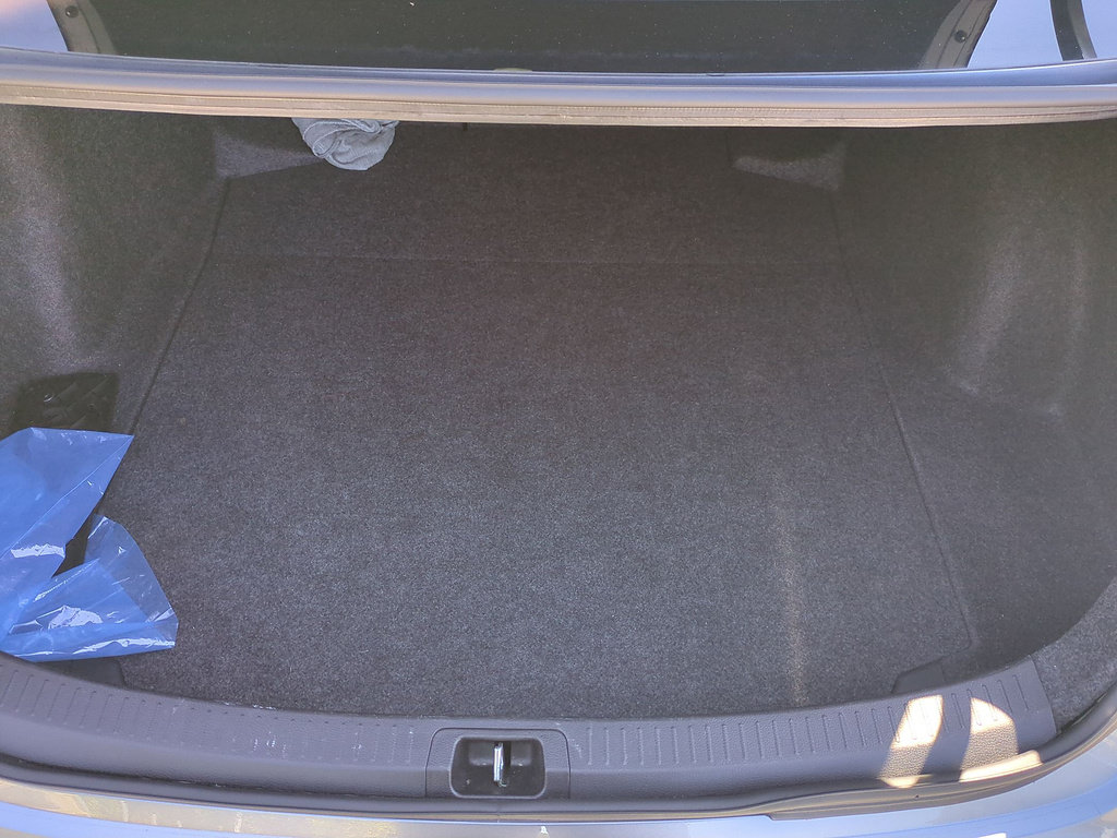 Certified 2025 Toyota Corolla LE FWD image 28