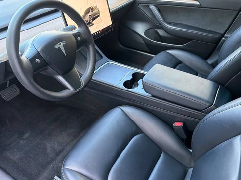 Used 2023 Tesla Model 3 Standard Range RWD image 10