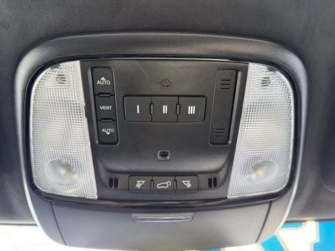 Used 2024 Dodge Durango Citadel image 27