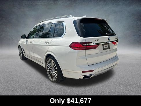 Used 2021 BMW X7 xDrive40i w/ Executive Package AWD/4WD image 4