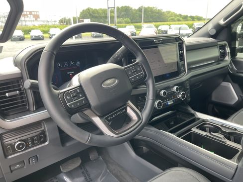 Used 2026 Ford F350 Platinum w/ Tremor Off-Road Package AWD/4WD image 20