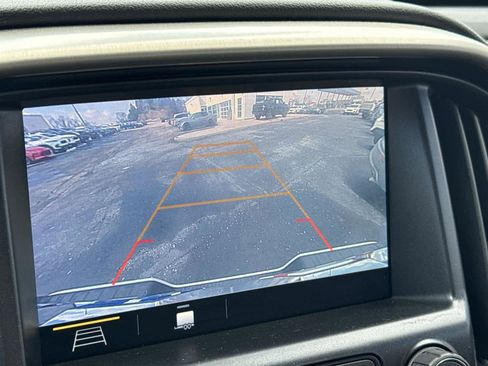 Used 2021 GMC Canyon Denali image 22