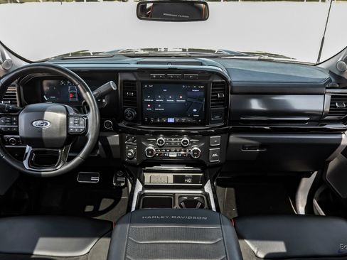 Used 2024 Ford F250 Lariat w/ Lariat Ultimate Package AWD/4WD image 34