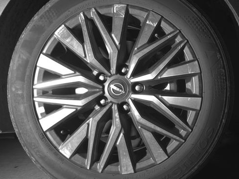 Used 2025 Nissan Altima 2.5 SV image 13