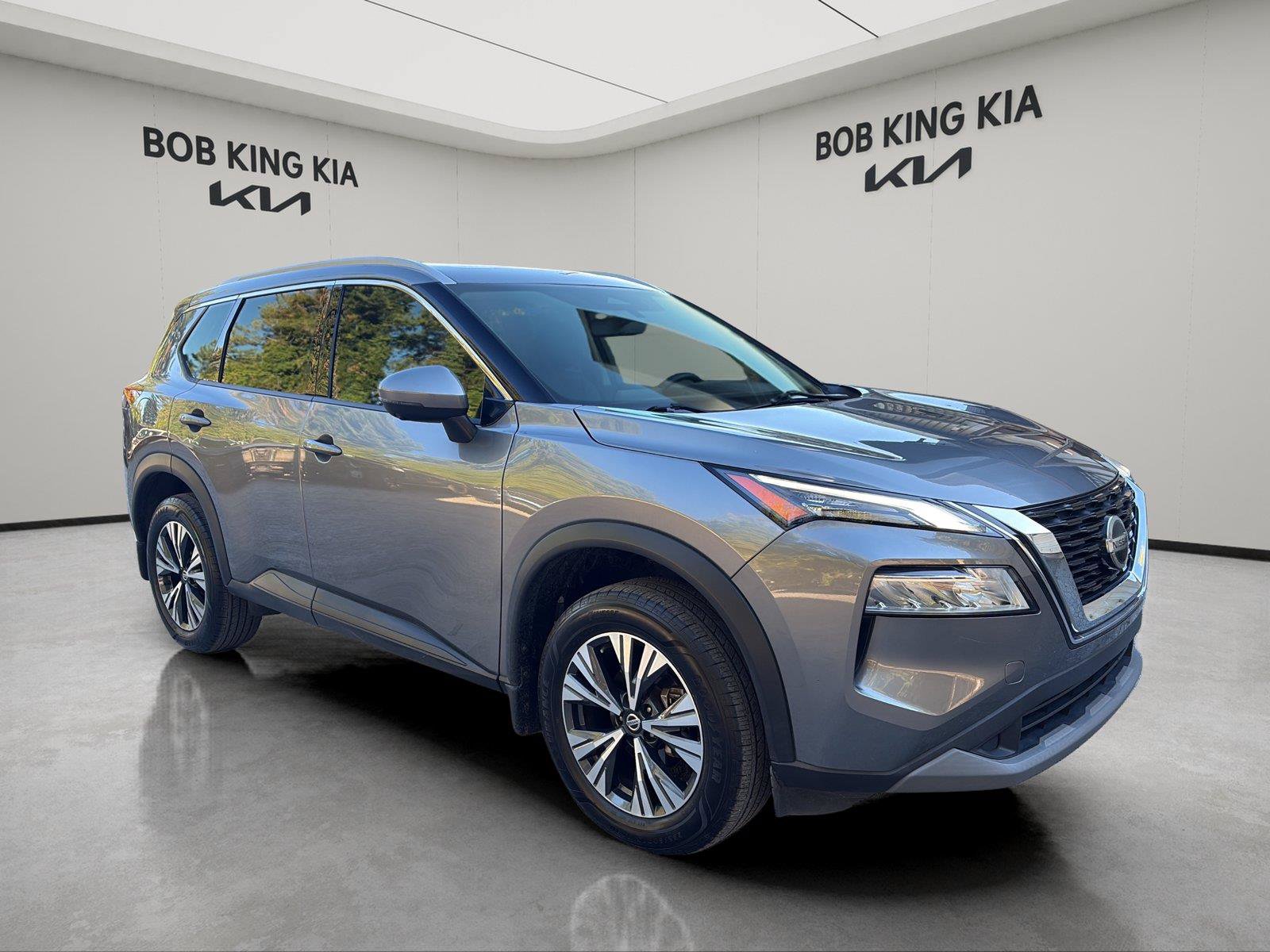 Used 2021 Nissan Rogue SV w/ Premium Package AWD/4WD image 7