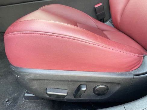 Used 2025 MAZDA MAZDA3 s image 10