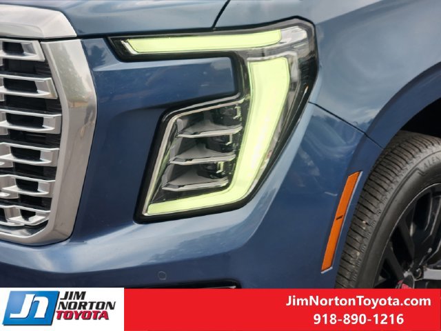 Used 2026 GMC Yukon Denali AWD/4WD image 11