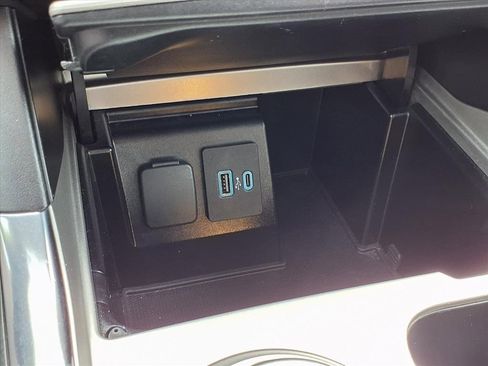 Certified 2020 Ford Explorer ST w/ ST Street Pack image 6