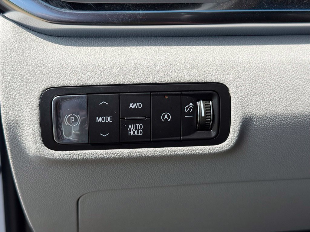 New 2026 GMC Terrain Denali w/ LPO, Black Badging Package AWD/4WD image 21