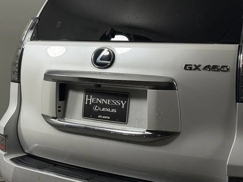 Used 2023 Lexus GX 460 Premium w/ Premium Package AWD/4WD image 15