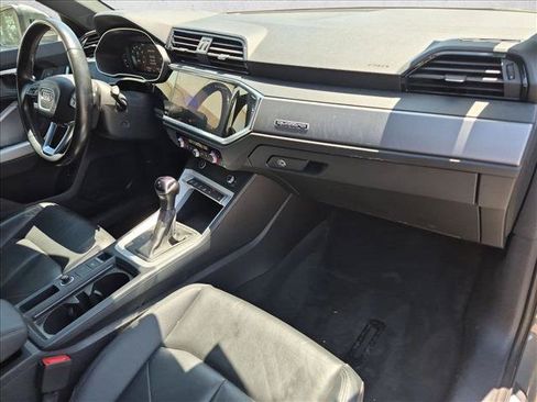 Used 2023 Audi Q3 2.0T Premium AWD/4WD image 22