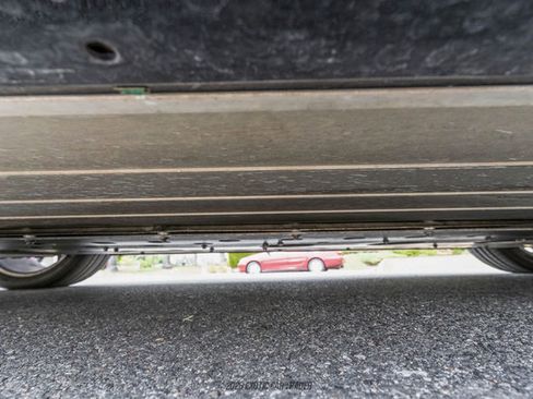 Used 2005 Aston Martin Vanquish S image 71