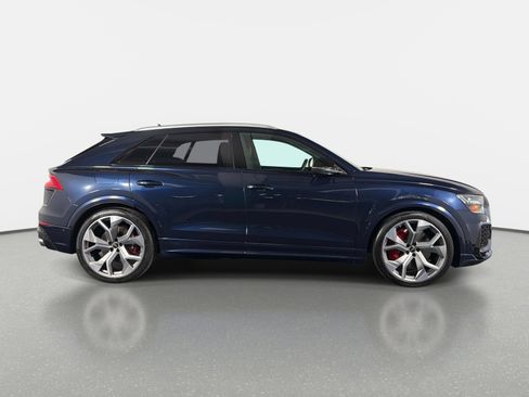 Used 2024 Audi RS Q8 AWD/4WD image 2