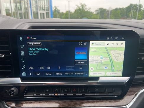 Used 2024 Chevrolet Silverado 1500 LT AWD/4WD image 29