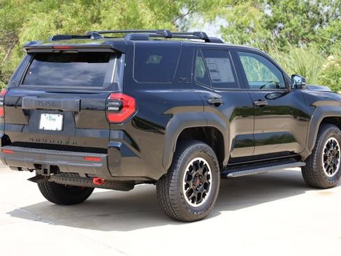 New 2026 Toyota 4Runner 4WD image 8
