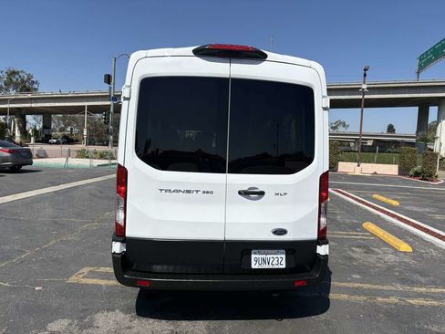 Used 2025 Ford Transit 350 XLT RWD image 11