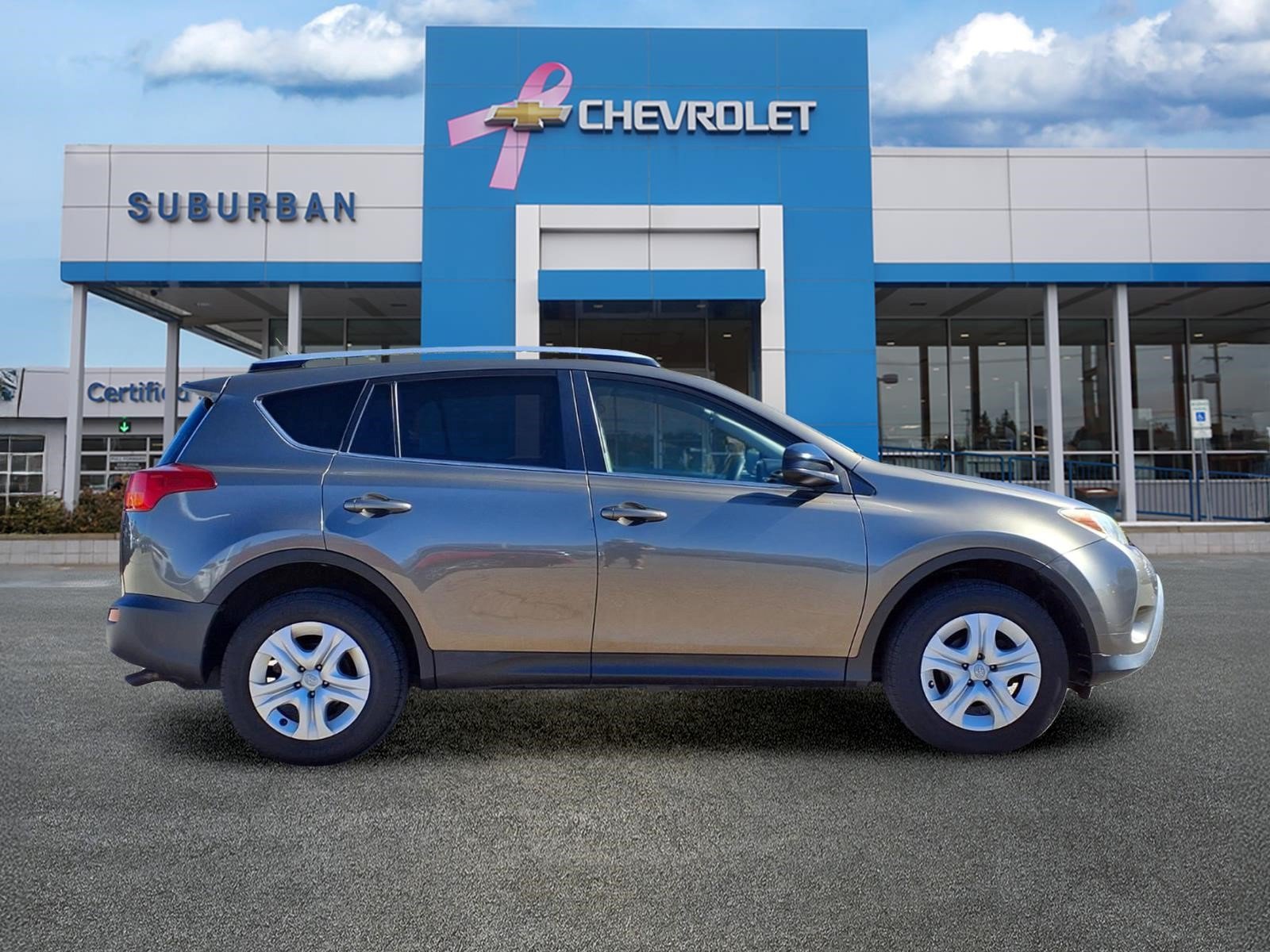 Used 2015 Toyota RAV4 LE AWD/4WD image 4