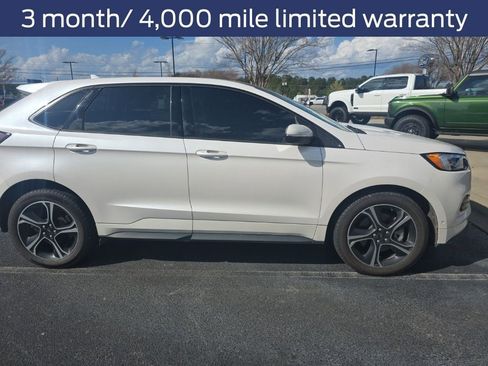 Used 2019 Ford Edge ST w/ Equipment Group 401A image 4