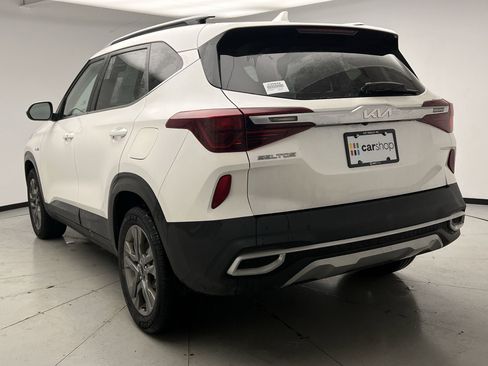 Used 2022 Kia Seltos S AWD/4WD image 3