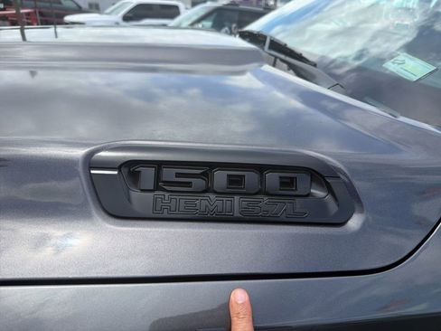 Used 2020 RAM 1500 Laramie w/ Sport Appearance Package image 13