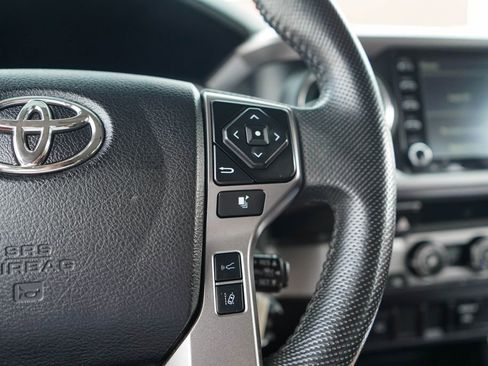Used 2022 Toyota Tacoma SR5 RWD image 29