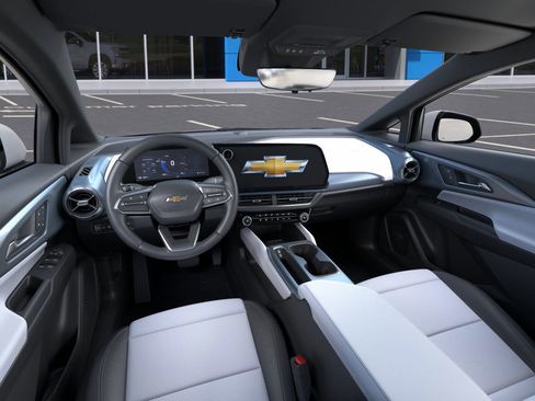 New 2025 Chevrolet Equinox EV LT w/ Convenience Package II AWD/4WD image 55