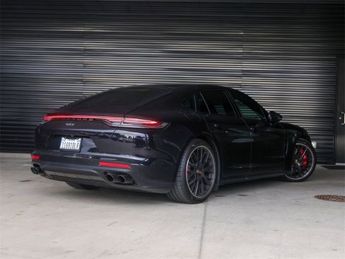 Certified 2023 Porsche Panamera GTS image 7