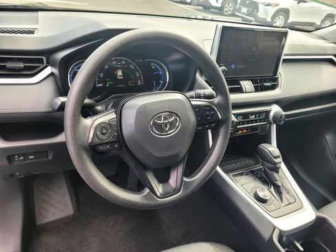 Certified 2024 Toyota RAV4 XLE AWD/4WD image 10
