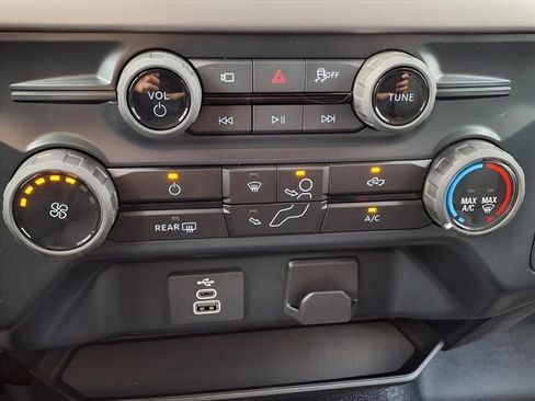 New 2025 Ford F150 XL w/ Equipment Group 103A High image 13