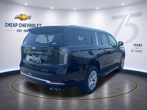 New 2026 Chevrolet Suburban Premier AWD/4WD image 5