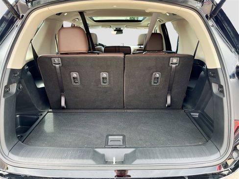 Used 2024 Honda Pilot Elite image 27