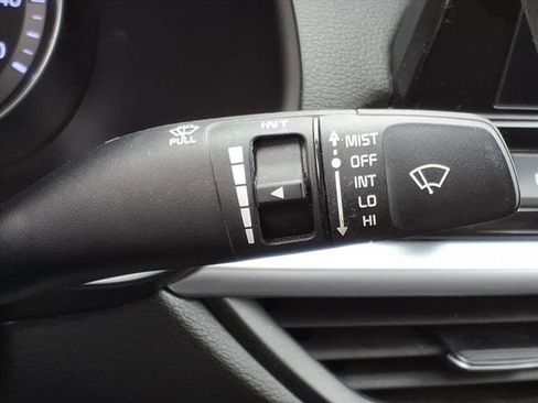 Used 2022 Kia Forte LXS image 21