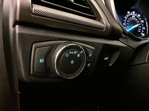 Used 2020 Ford Fusion SE w/ Equipment Group 151A FWD image 30