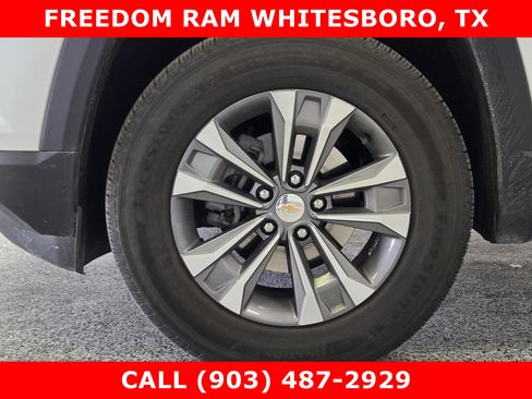 Used 2026 Chevrolet Equinox LT FWD image 7