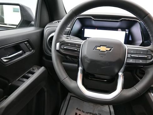 New 2025 Chevrolet Colorado LT w/ LT Convenience Package image 31