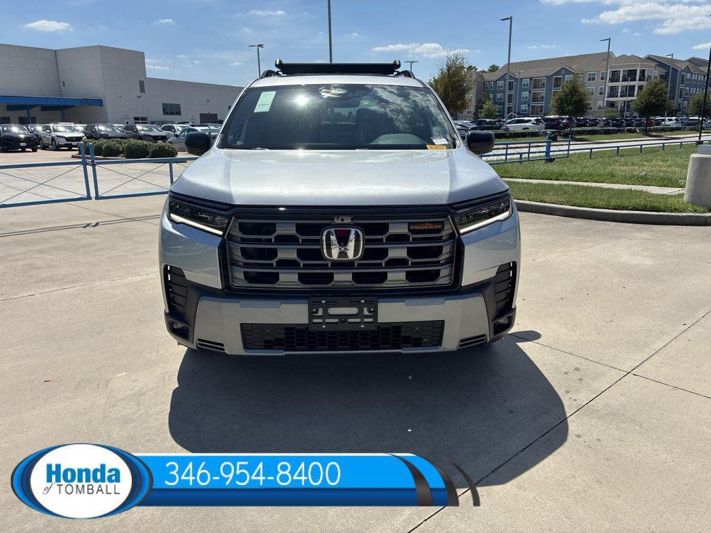 New 2026 Honda Pilot TrailSport image 2