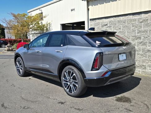 New 2026 Cadillac Optiq Sport 1 image 4