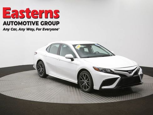 Used 2024 Toyota Camry SE image 53