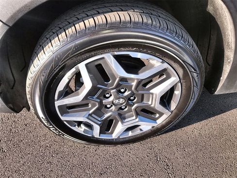 Used 2022 Hyundai Santa Fe SEL Premium image 10