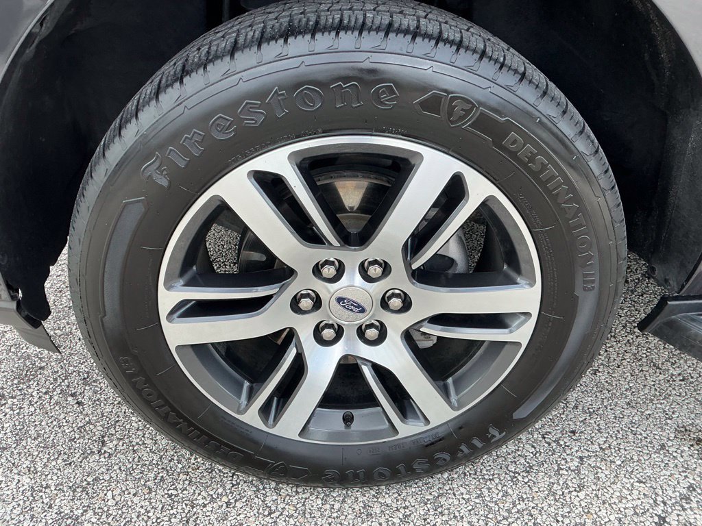 Certified 2024 Ford Expedition Max Limited RWD image 31