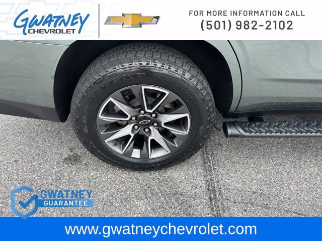 Used 2023 Chevrolet Tahoe Z71 w/ Luxury Package AWD/4WD image 12