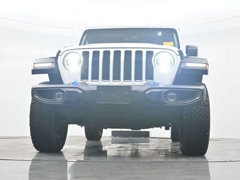 Used 2023 Jeep Wrangler Unlimited Rubicon 4xe w/ Cold Weather Group AWD/4WD image 29