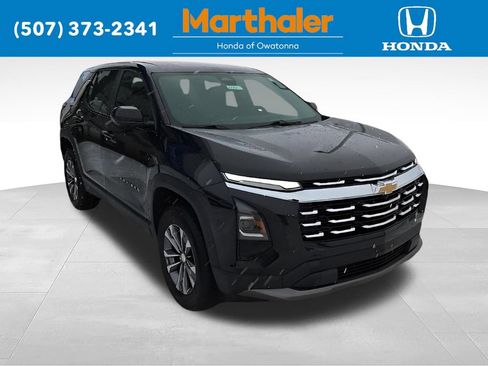 Used 2025 Chevrolet Equinox LT AWD/4WD image 7
