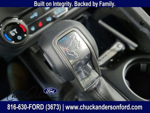 New 2025 Ford Bronco Outer Banks w/ Sasquatch Package image 21